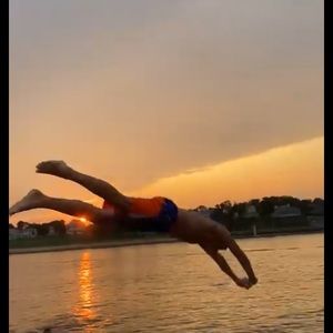 Meet your Posher, Reid